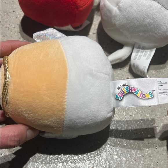 Mini Squishmallows Holiday Set - Red, White, Brown - Picture 6 of 10